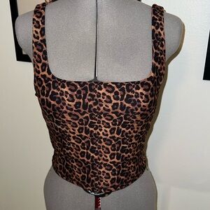 Wear it to Heart Leopard Sports Top